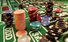 Pengalaman menonton sepak bola dan bulu tangkis di perangkat mobile Indonesia